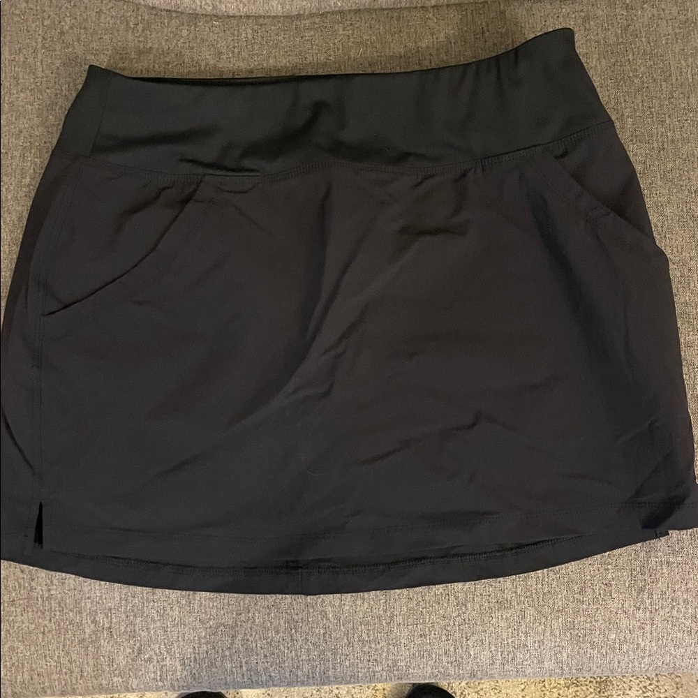 Ascend Black Skort